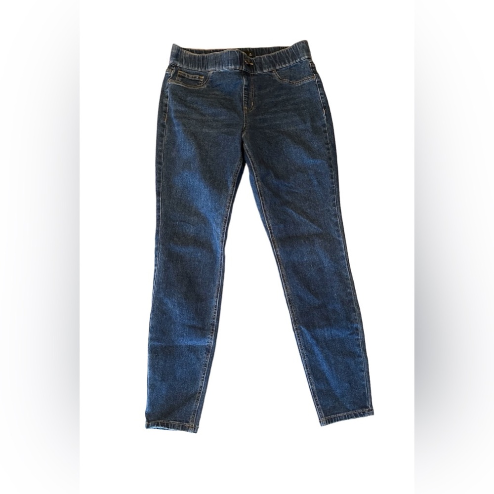NEW YORK &CO PULL ON JEANS